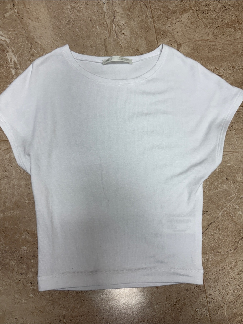 Zara White Short Sleeve Crewneck Tee